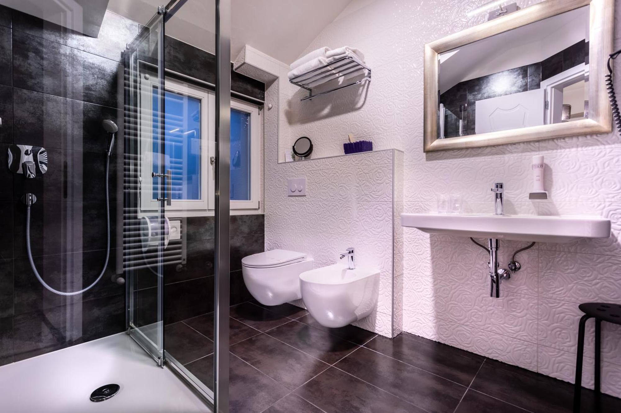 Hotel Heritage Forza Башка Номер фото